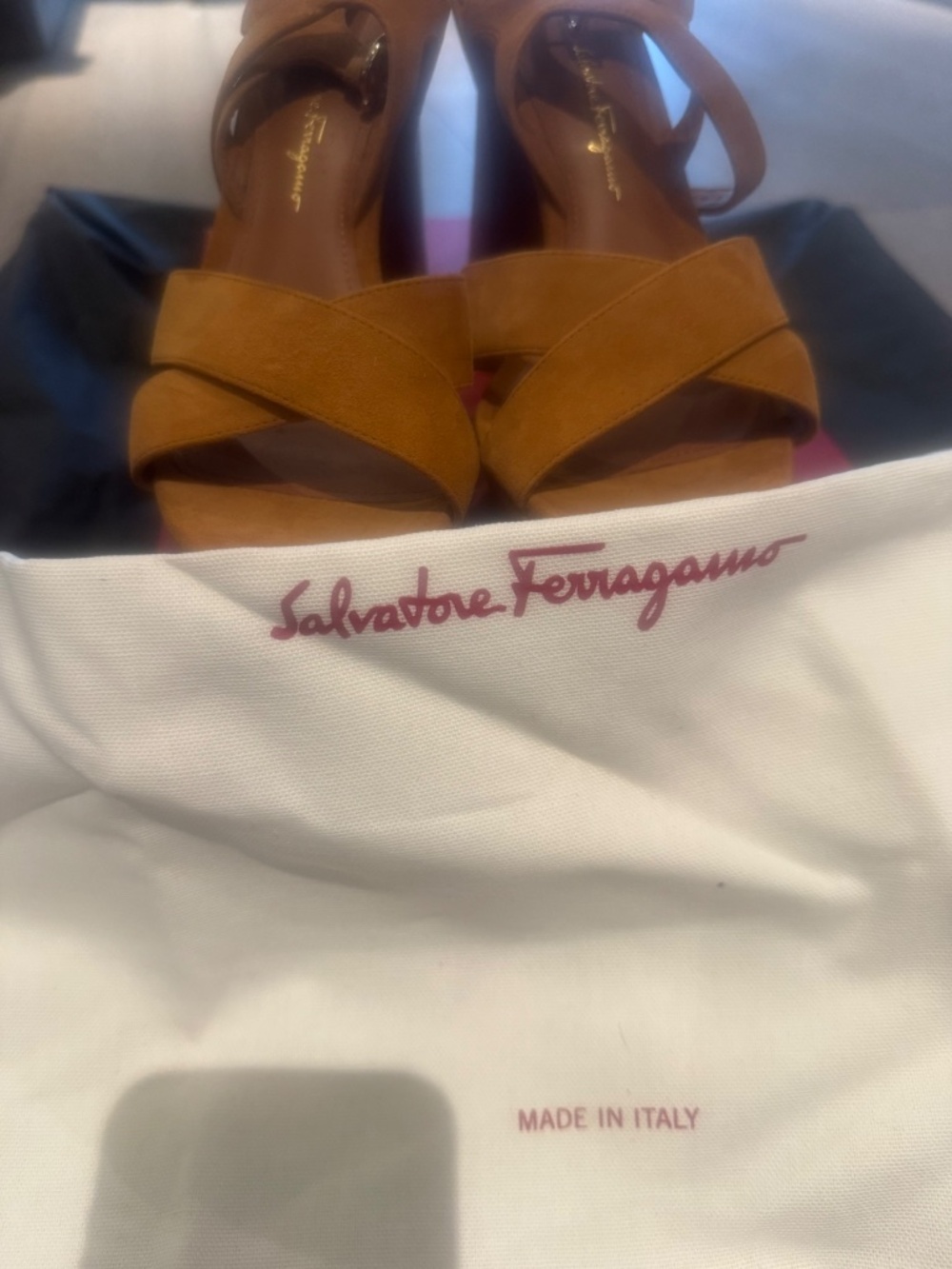 Authentic Salvadore Ferragamo platform size 7.5 suede - Picture 6 of 6